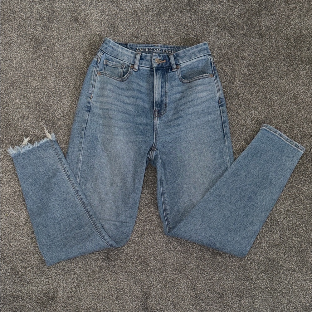 American Eagle Curvy Mom Jean stretch